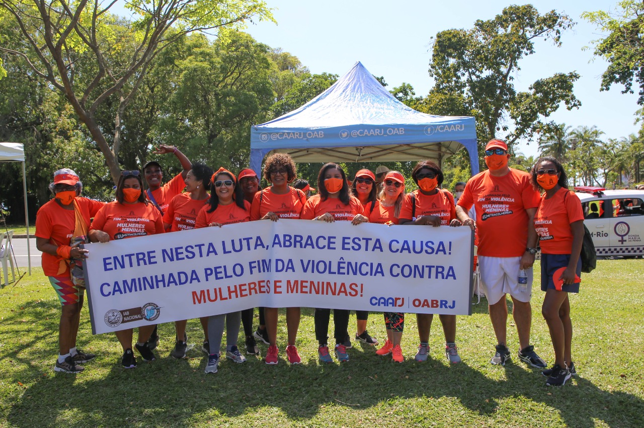 Caixa Marca Presença Na 4ª Caminhada Pelo Fim Da Violência Contra Mulheres